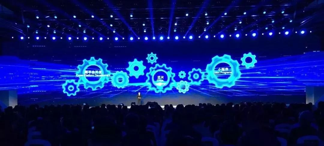 15个领先世界的互联网科技中国占10个，说明了什么？